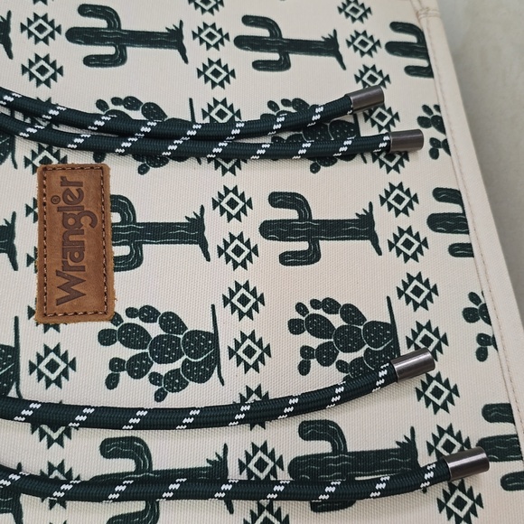 Wrangler NWT Southwestern Print Rope Handle Tote Bag In Cream & Green Cactus - Picture 5 of 11